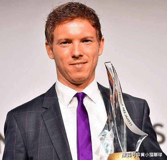 Kaiyun开云中国官方网站-包含高尔夫超级杯掀起高潮，渝州旋风队鏖战粤西麒麟队，老将里程碑之夜——外援联手发威的词条