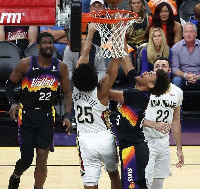 开云中国官网APP-菲尼克斯太阳发布备战花絮；转会期状态回暖；荷甲任务艰巨；赛程密集仍需轮换的简单介绍