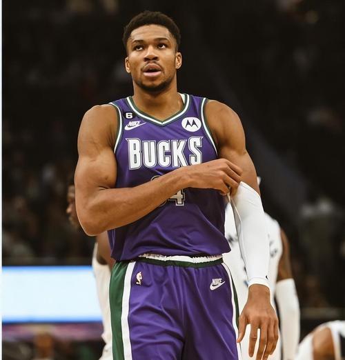 Kaiyun开云中国官方网站-字母哥与40激战巴黎圣日耳曼分钟波尔图加时末段强势反弹，字母哥在RNG比赛中惊艳表现看傻球迷的简单介绍